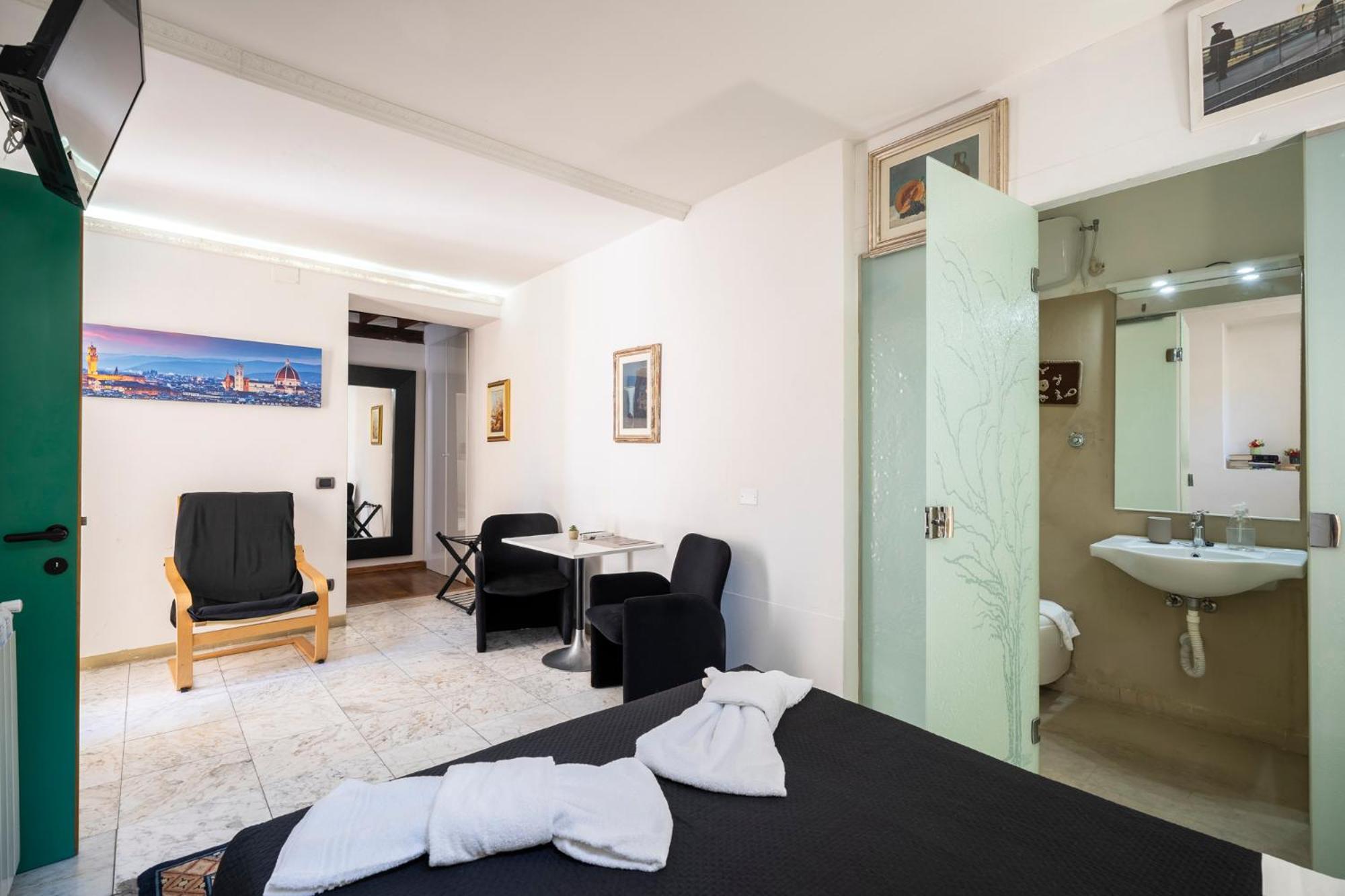 11 Duomo - Monolocale Caratteristico Apartman Firenze Kültér fotó